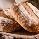 Rețeta de pâine de casă: secrete pentru pregătirea aluatului și sfaturi practice în bucătărie